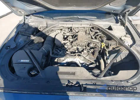 2015 Hyundai Genesis 3.8 z USA, uszkodzony, nr VIN KMHGN4JE3FU061454